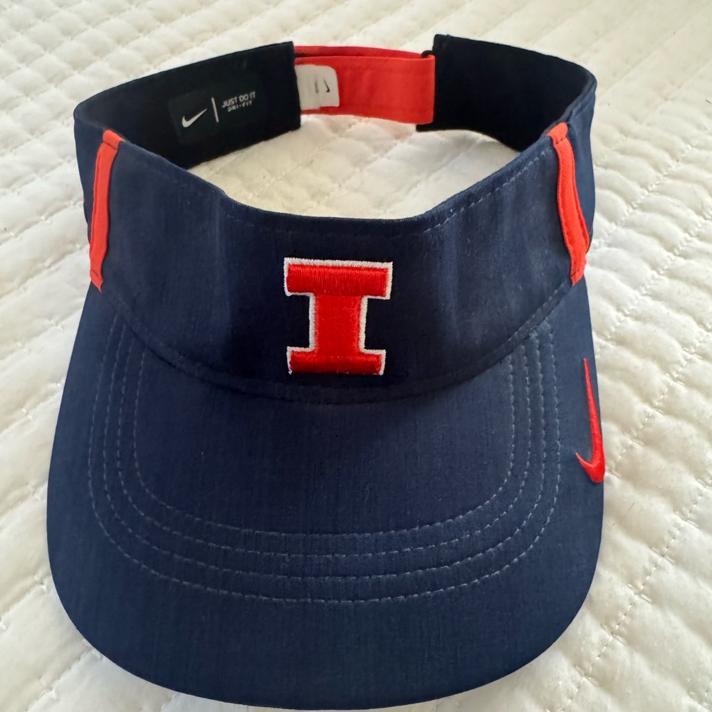 Nike University of Illinois Men's Athletic Visor/Hat Embroidered I